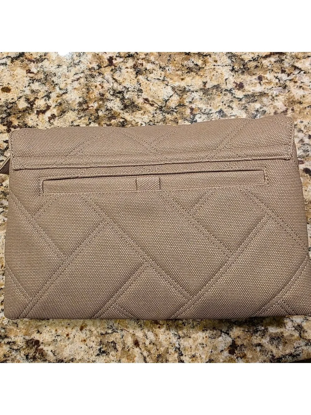 EUC- LUG- HUDDLE MATTE LUXE- Sand